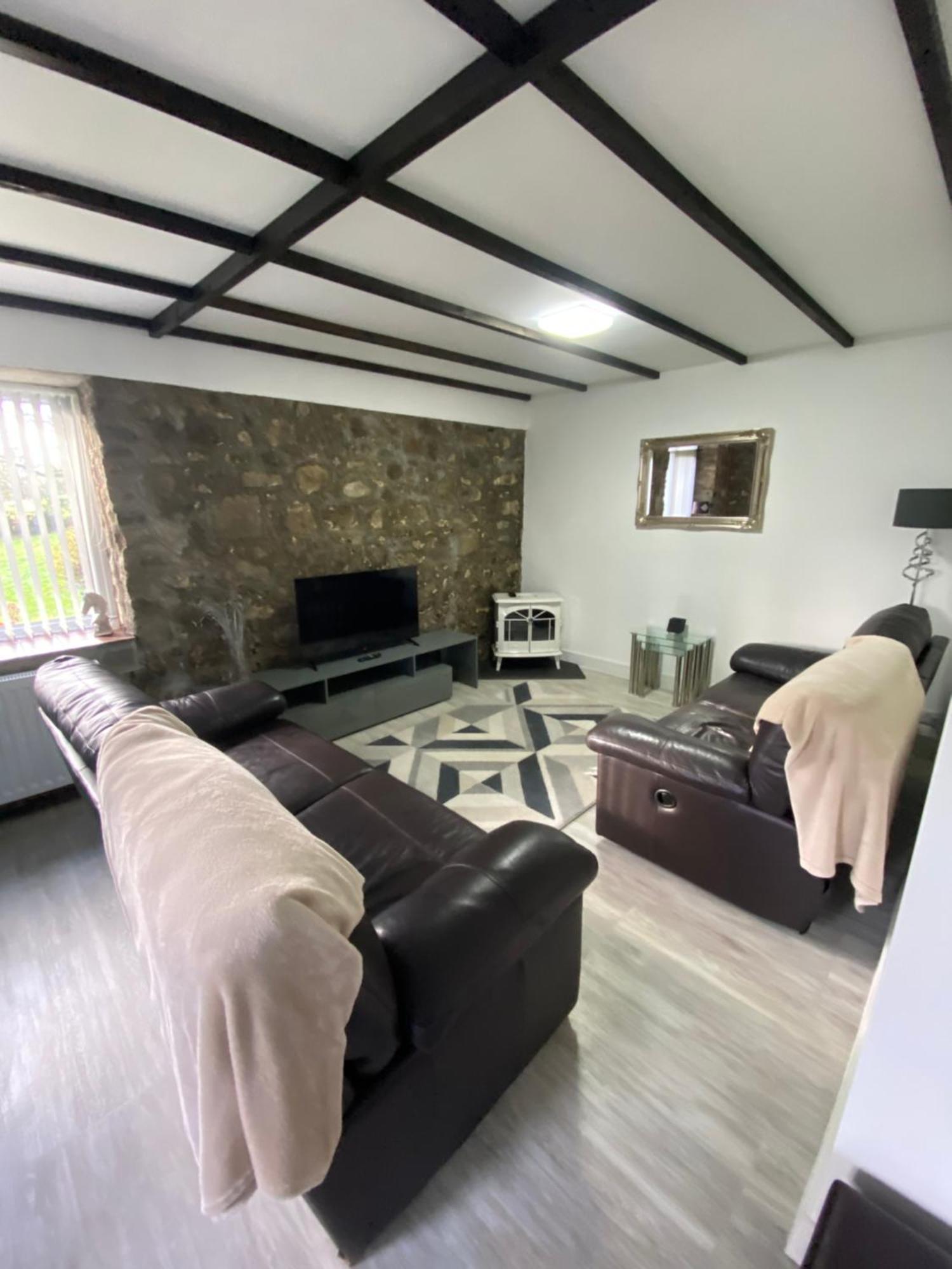 Beautiful Renovated Former Coach House Llandeilo Kültér fotó