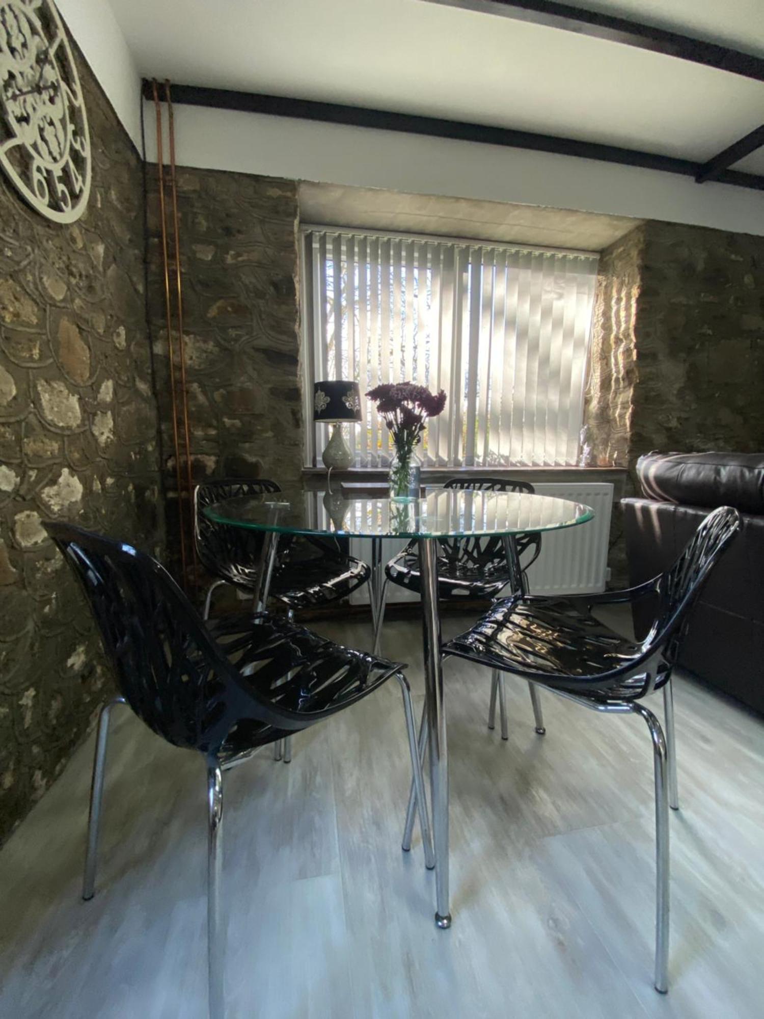 Beautiful Renovated Former Coach House Llandeilo Kültér fotó